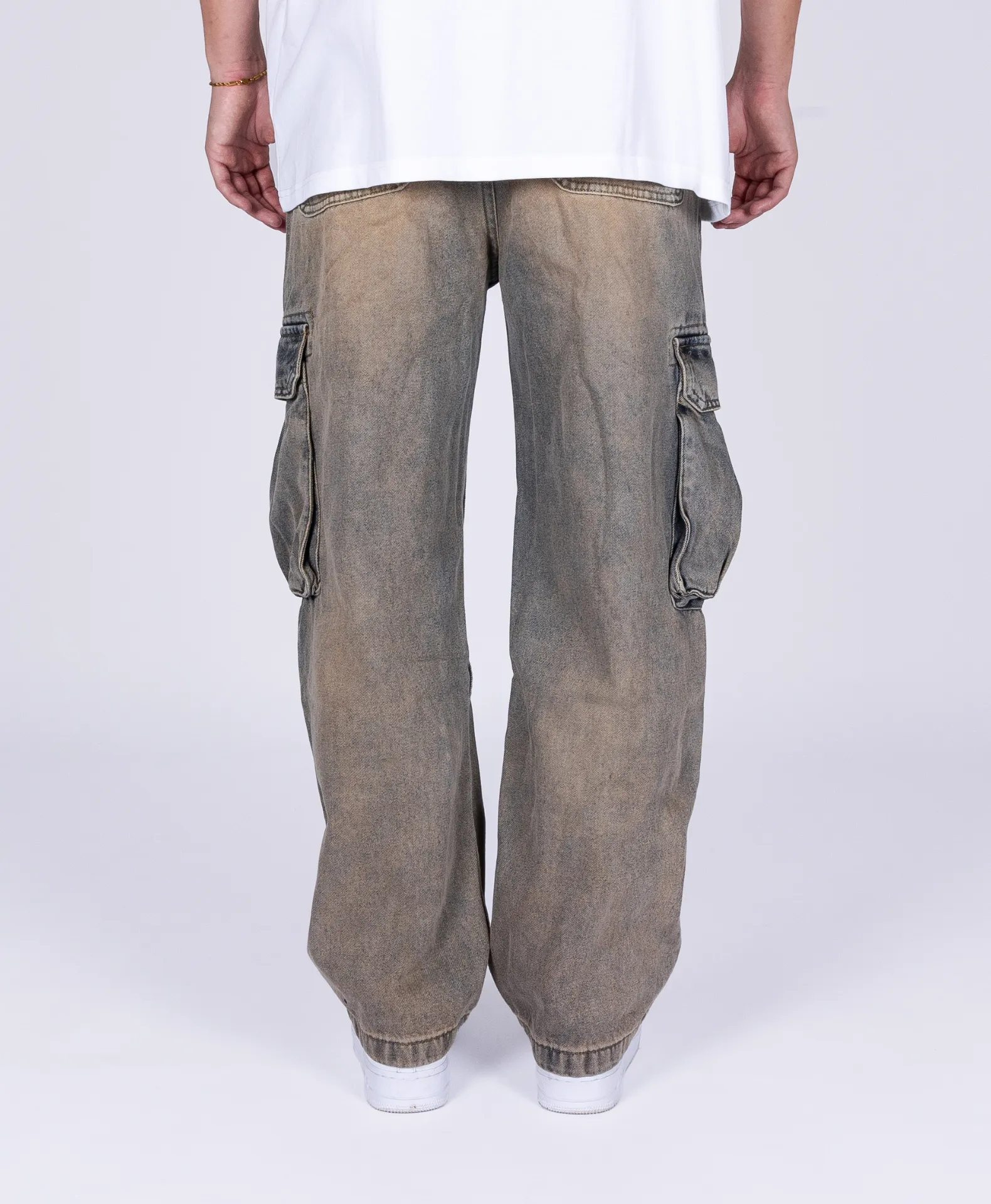 CARGO WASHED JEANS