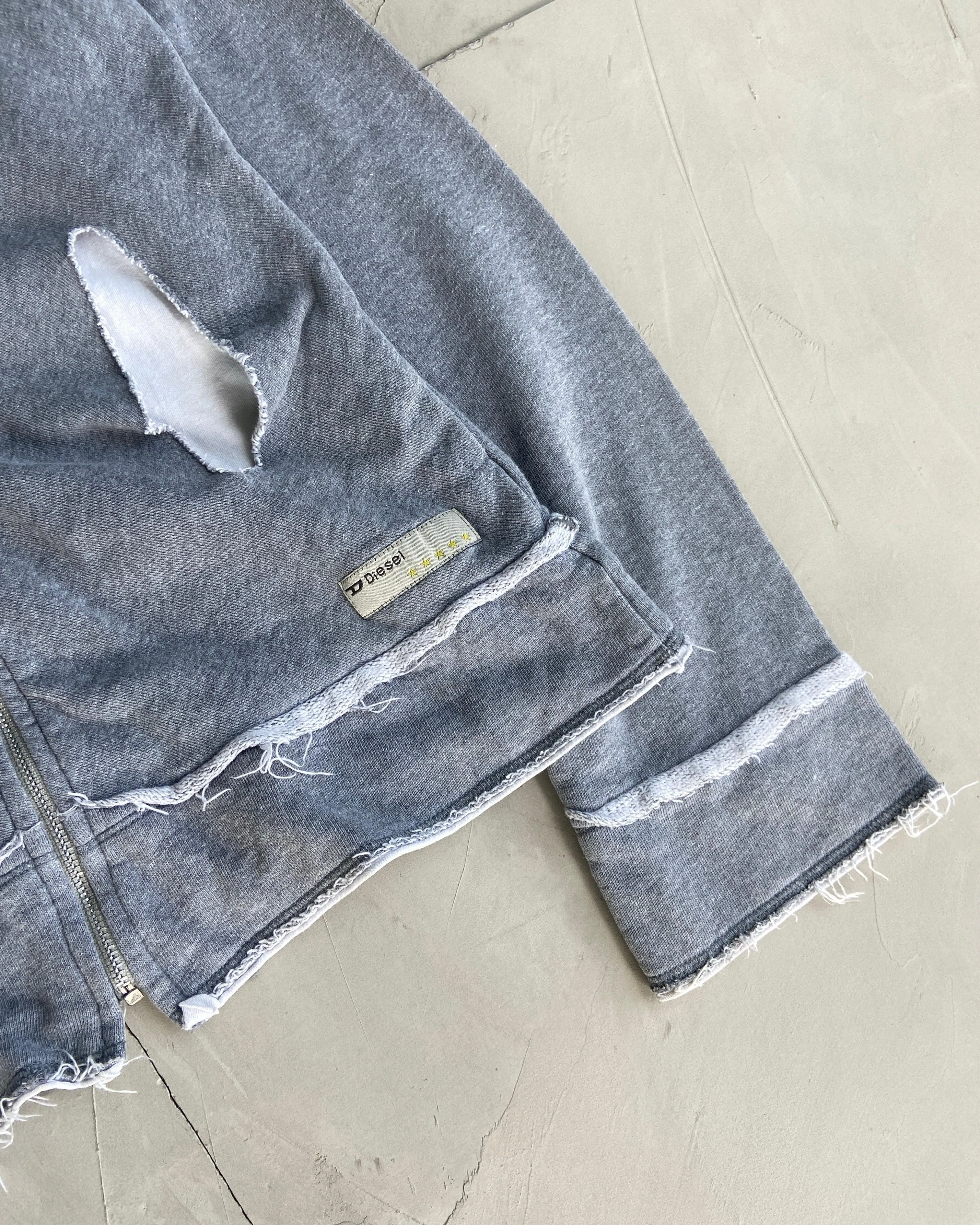 DIESEL 2000'S DISTRESSED ZIP UP SWEATSHIRT - M